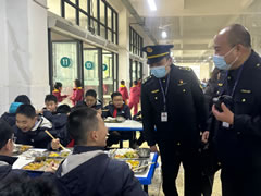尋味東辰 | 開學了，把美食和愛帶給孩子